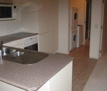 ONE BEDROOM APARTMENT - CENTRAL CITY - Photo 3