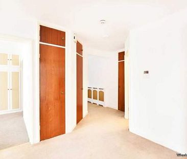 2 bedroom property to rent in London - Photo 5