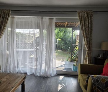 3 bedroom semi-detached house to rent - Photo 1