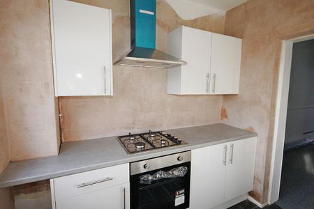 2 bedroom property to rent - Photo 2