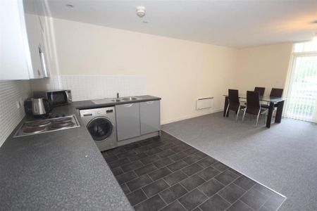 1 bedroom flat to rent - Photo 5