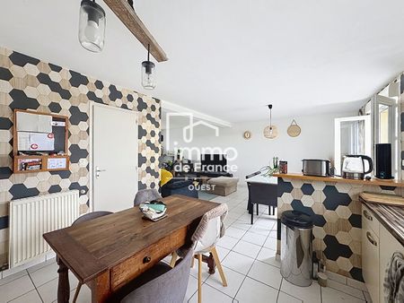 Location Maison 7 pièces 117m² - Photo 2