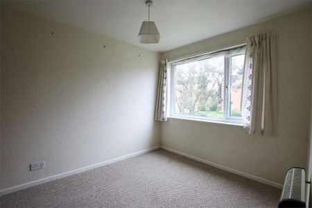2 bedroom maisonette to rent - Photo 3