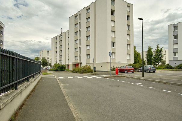 Appartement LA FLECHE T3 - Photo 1