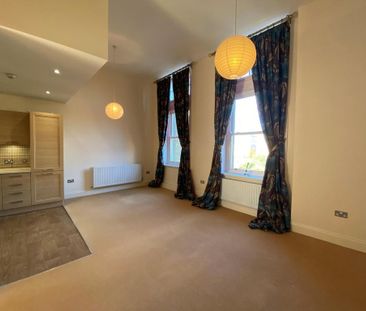 2 bedroom flat to rent - Photo 6