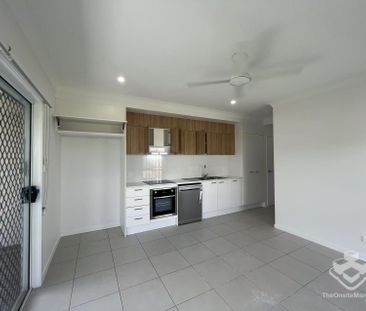 Modern, Low-Set 3-Bedroom Home Offering Comfort, Space & Lifestyle - Photo 3