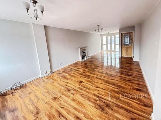 5 bedroom house to rent - Photo 1