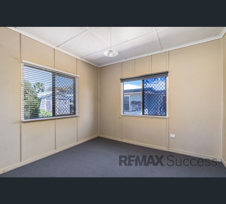 42 Dalmeny Street, Wilsonton, Qld 4350 - Photo 1