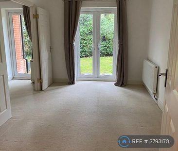 2 bedroom flat to rent - Photo 5