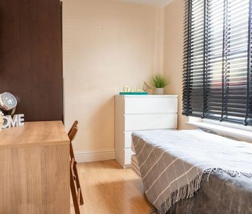 4 bedroom house to rent - Photo 1