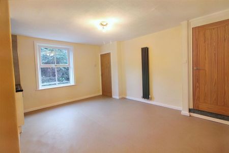 3 bedroom terraced house to rent - Photo 2