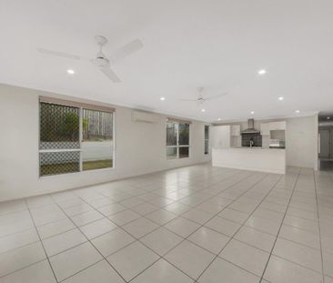 17 Sundowner Road - Photo 2