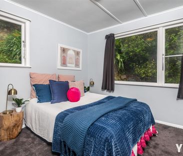 41 Chesterton Street, Johnsonville - Photo 2