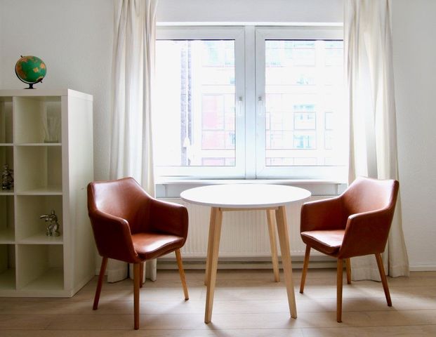 Perfektes Wohnen: modernes Stadtapartment Nähe Köln Hauptbahnhof - Foto 1