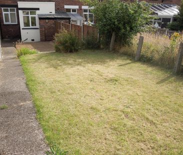 2 bedroom terraced house to rent - Photo 1