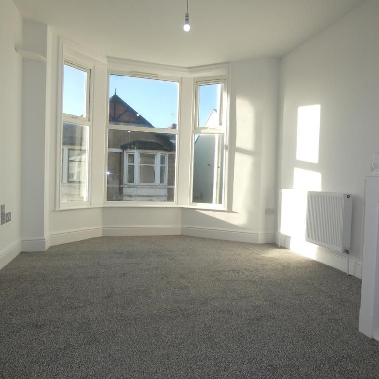 3 bedroom property to rent - Photo 1