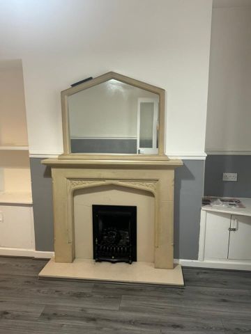 2 Bed Terraced House, Wilburn Street, L4 - Photo 2