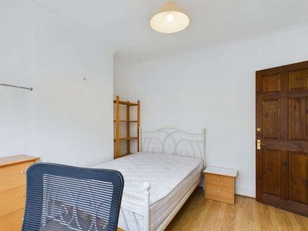 St Martins Place, Brighton, BN2 - Photo 5