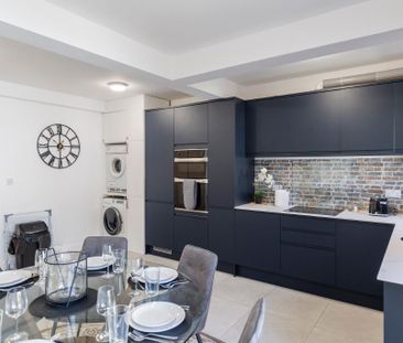 1 bedroom in a house share to rent - Photo 4