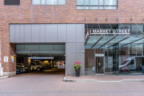 Market Wharf Lofts - Photo 1