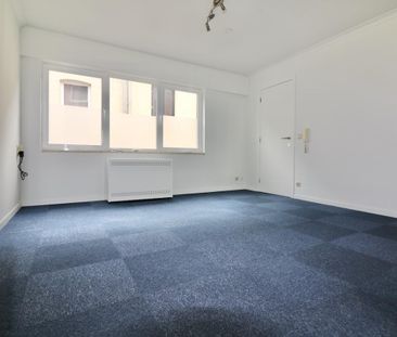 Lichtrijk appartement met 1 slpk, terras en garage* voor 720 EUR/mnd - Foto 1