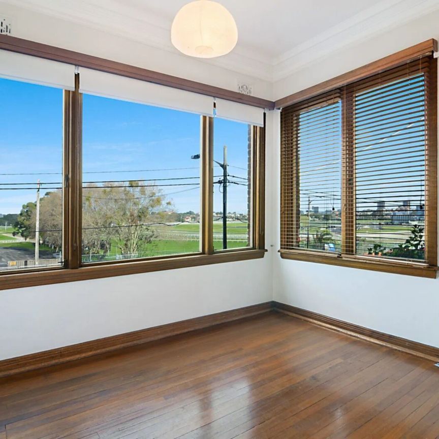 Unit 4/102 Alison Road, - Photo 1