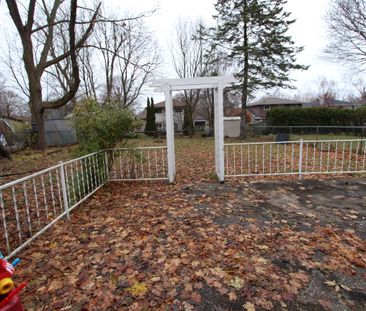 For Lease - 8 Meadowland Avenue Unit# Lower, Barrie, Ontario - Photo 4