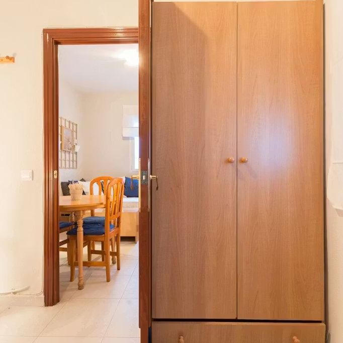 Calle de Palencia, Madrid, Community of Madrid 28020 - Foto 1