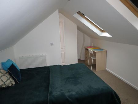 5 bedroom house to rent - Photo 2