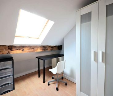 3 bedroom house share to rent - Photo 3