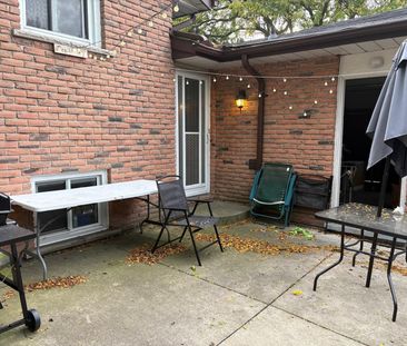 For Lease - 385 Montmorency Drive, Hamilton, Ontario - Photo 4