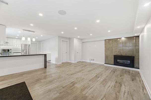 For Lease - 10 Boxwood Road, Toronto, Ontario - Photo 1