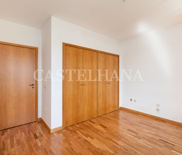 Apartamento T2 na Quinta Miramar com vista rio - Photo 3