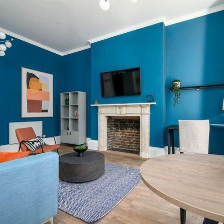 1 bedroom serviced apartment to rent - Photo 2