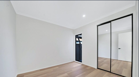 Tarneit's Finest: Stylish 4-Bedroom Home with Modern Luxury & Premium Finishes - Photo 4