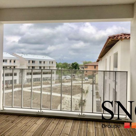 T2 AVEC LOGGIA+PARKING - Photo 1