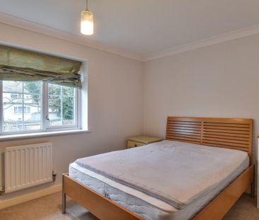 2 bedroom end of terrace house to rent - Photo 5