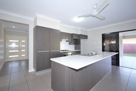 Quality Modern Family Home - Huge 6m x 12m Carport or Entertainment Area - Photo 2