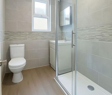 1 bedroom in a house share to rent - Photo 6