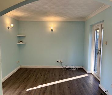 2 bedroom terraced house to rent - Photo 3