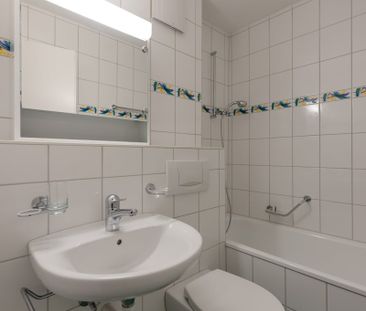 Helle 3.5-Zimmer-Wohnung mit Balkon in ruhiger Lage in Kehrsatz - Photo 3