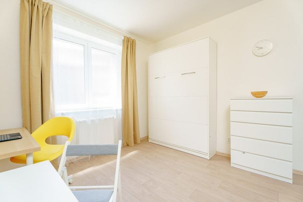 Moderní plně zařízený byt k pronájmu – výborná lokalita poblíž metra Kačerov (linka C), Praha 4 - Fotografie 1