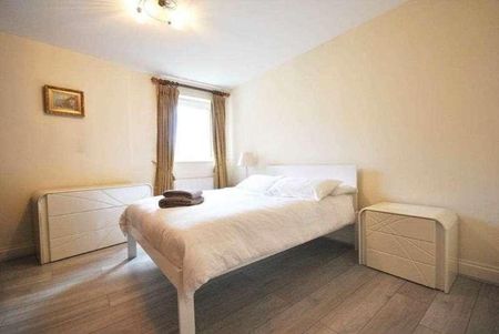 Palgrave Gardens, London, NW1 - Photo 4