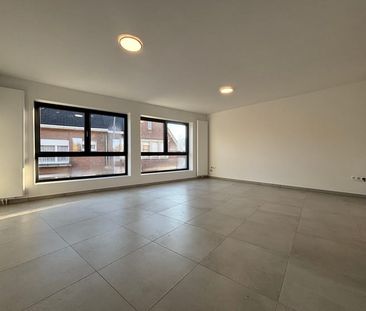 Appartement te huur - Foto 2