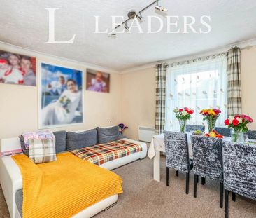 2 bedroom house to rent Winchester Road, Portsmouth, PO2 - Photo 3
