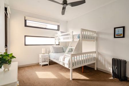 Seconds From the Sand - Photo 3