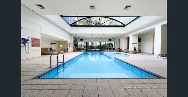 UNIQUE HERITAGE LOFT APARTMENT! - Photo 1