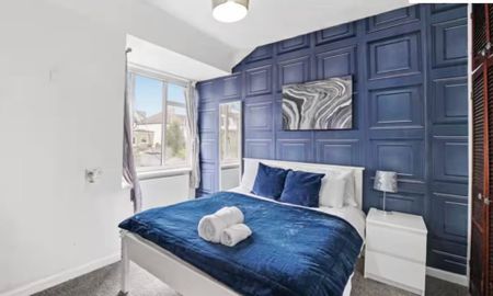 2 Bed Terraced House, Northborough Road, SW16 - Photo 2