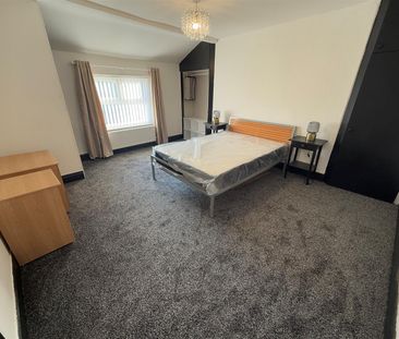 17 Priory Road, Liverpool, Merseyside, L4 - Photo 1