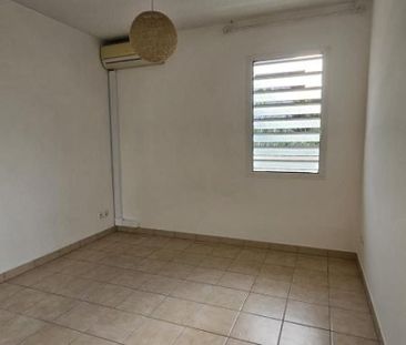 Location Appartement 37.45m² 2 pièces Fort de france - Photo 5